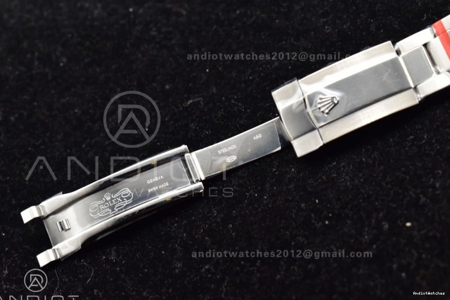 SS Skydweller Best Edition A23J Bracelet 1112 TWF Black on Snug Dial SS 0817